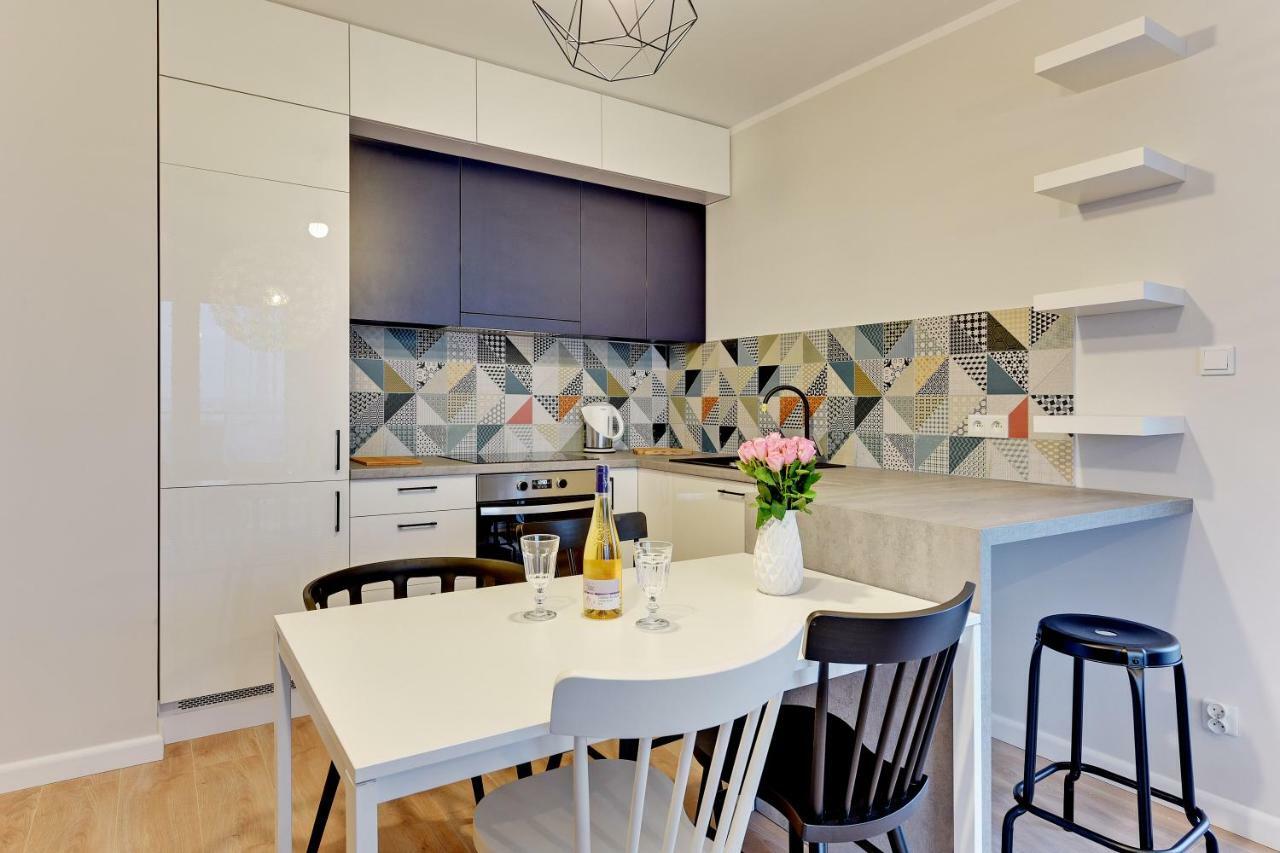 Beautiful Seaside View Apartments - 4 Oceans Premium Гданьск Экстерьер фото
